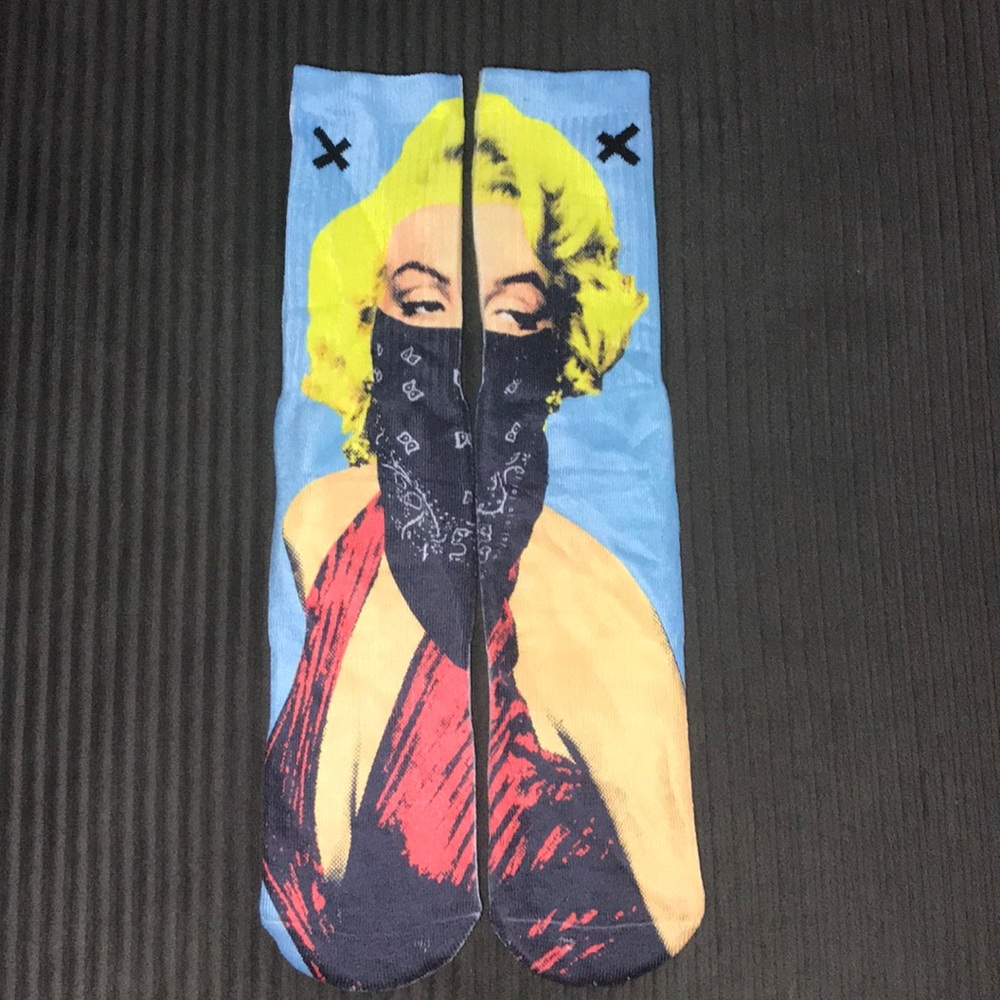 ❤️3/$20 Marilyn Monroe Oddsox